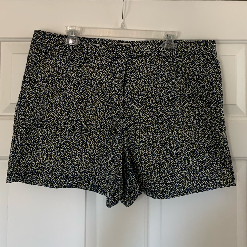 Loft Floral 4” Shorts